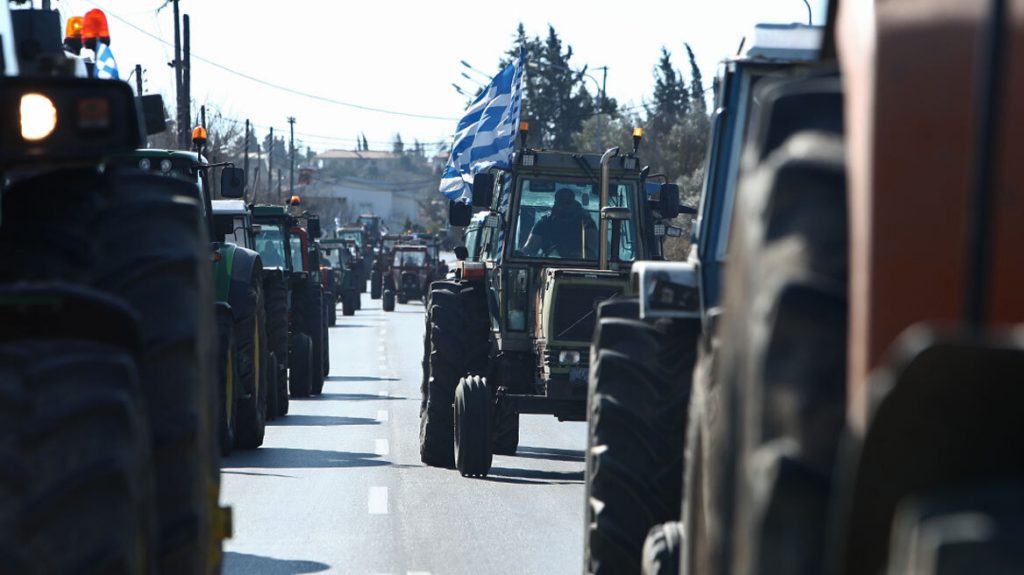 Αγροτικά Μπλόκα από 30/11: Κλείνουν Εθνικές, Λιμάνια, Τελωνεία