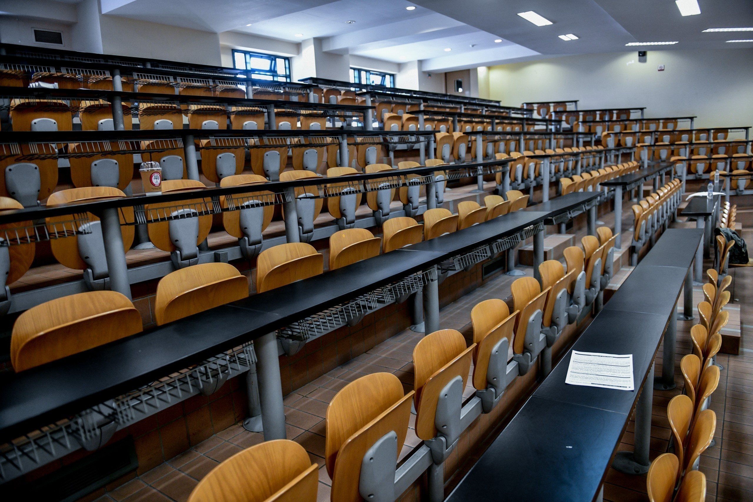 Τέλος Εποχής για τους Αιώνιους Φοιτητές: Οι Εξαιρέσεις και Όσοι Βγαίνουν Εκτός Μητρώων