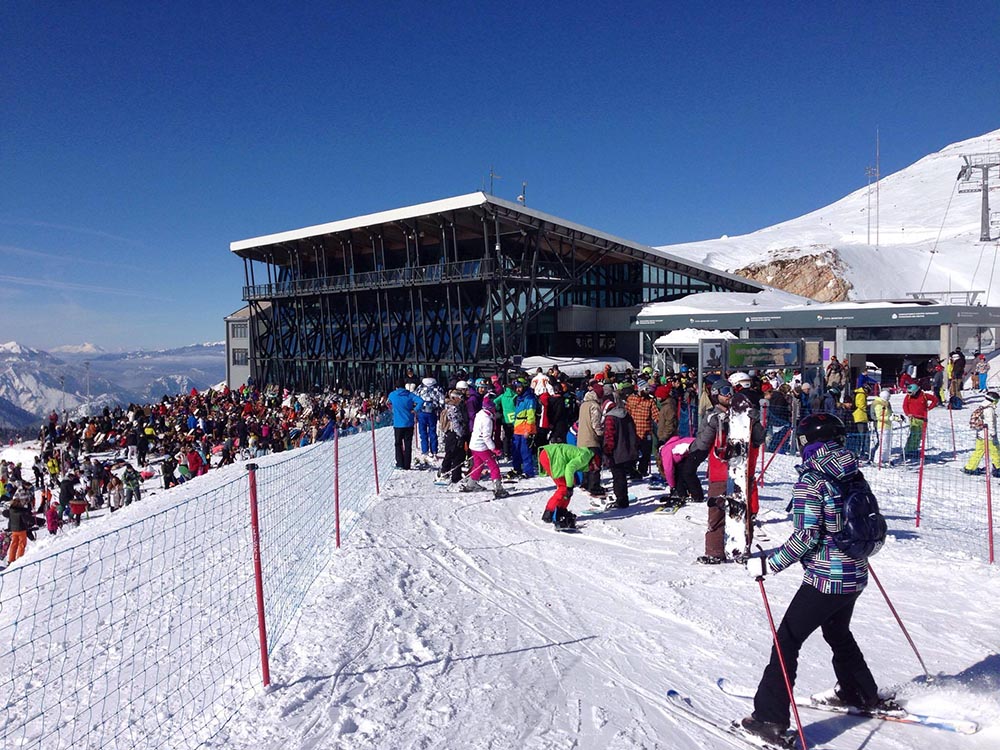 Καταγγελίες για αδιαφάνεια στις επιδοτήσεις χιονοδρομικών κέντρων – Ερώτηση ΠΑΣΟΚ στη Βουλή