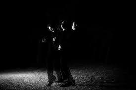 Το Παιδί Τραύμα κυκλοφορεί το νέο single «Δεύτερη Ζωή» και συνεχίζει το μυστήριο γύρω από τη Ντιάνα