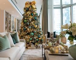 Ανακαλύψτε τις 8 κορυφαίες τάσεις στη χριστουγεννιάτικη διακόσμηση για το 2025.