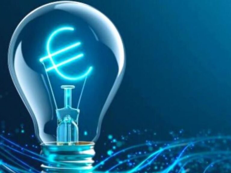 Δείτε αναλυτικά τις τιμές για νοικοκυριά, επιχειρήσεις και βιομηχανία.