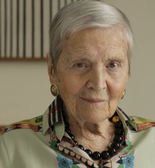 Η Λαμία λέει το τελευταίο αντίο στην Επίτιμη Δημότη της